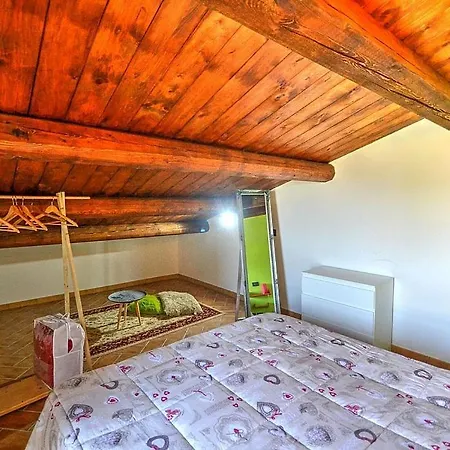 Lägenhet Cappuccini Sleeps 3 Wifi Spoleto
